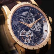 罗杰杜彼表带掉色是啥原因